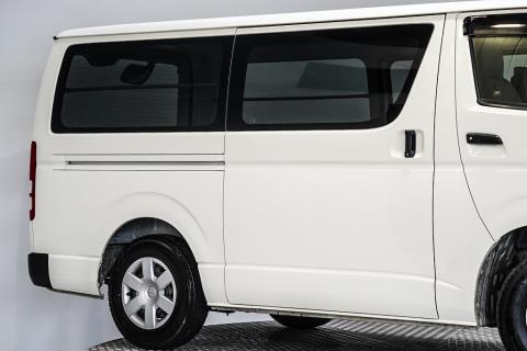 2020 Toyota Hiace ZL 5 Door - Thumbnail
