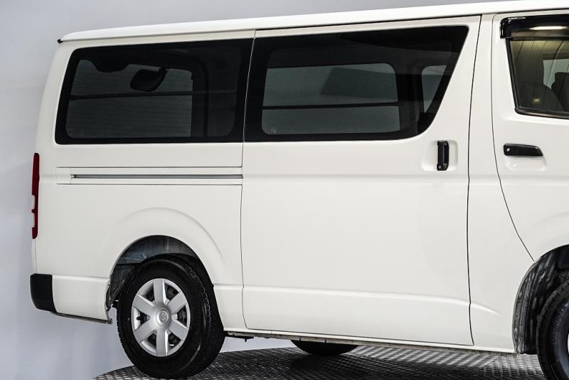 2020 Toyota Hiace ZL 5 Door