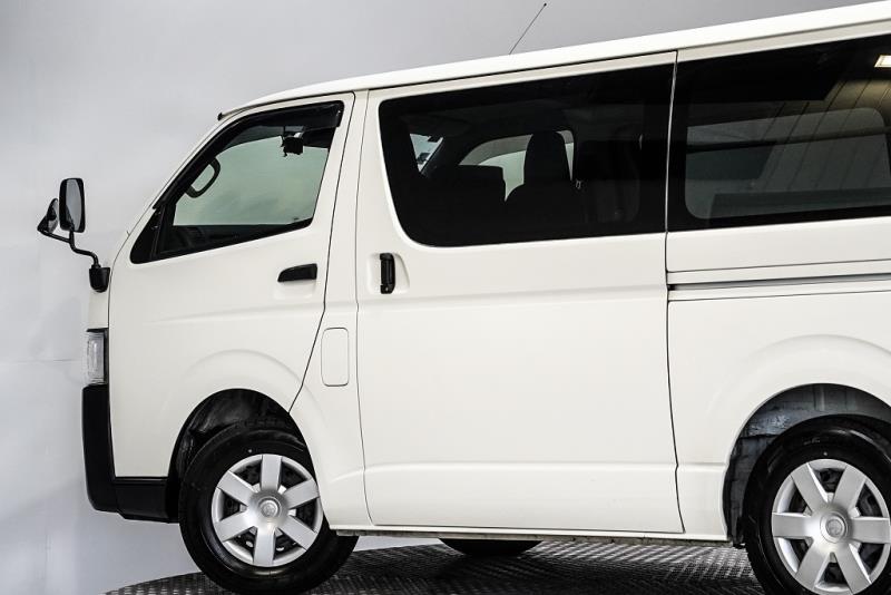 2020 Toyota Hiace ZL 5 Door
