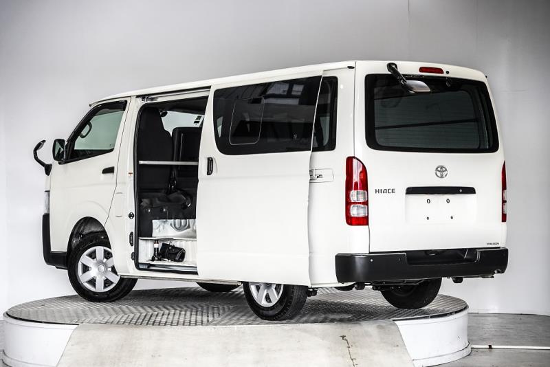 2020 Toyota Hiace ZL 5 Door