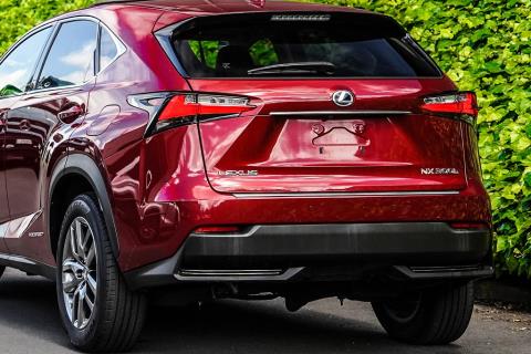 2015 Lexus NX 300h - Thumbnail