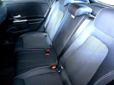 2020 Mercedes Benz B 180 - Thumbnail