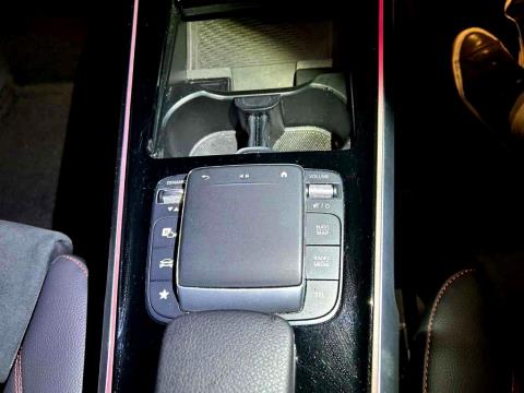 2022 Mercedes Benz EQB 250 AMG - Thumbnail