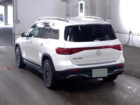 2022 Mercedes Benz EQB 250 AMG - Thumbnail