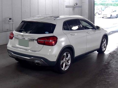 2017 Mercedes Benz GLA 220 4Matic - Thumbnail