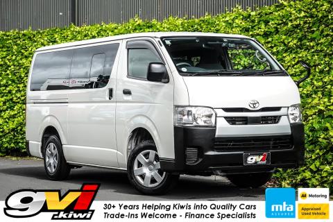 2020 Toyota Hiace ZL 5 Door - Thumbnail