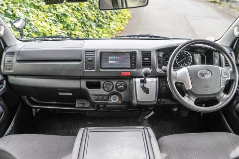 2020 Toyota Hiace ZL 5 Door - Thumbnail