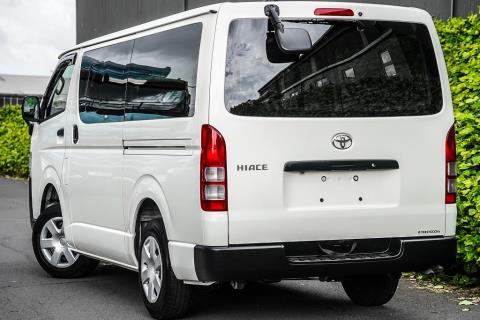 2020 Toyota Hiace ZL 5 Door - Thumbnail