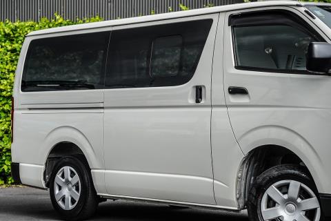 2020 Toyota Hiace ZL 5 Door - Thumbnail