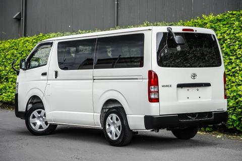 2020 Toyota Hiace ZL 5 Door - Thumbnail