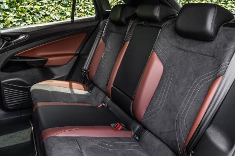 2024 Volkswagen ID.4 Lite 62kWh - Thumbnail