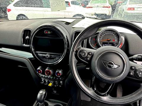 2018 Mini Cooper SE Crossover All 4 - Thumbnail