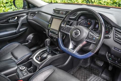 2020 Nissan X-Trail Hybrid AUTECH 4WD - Thumbnail