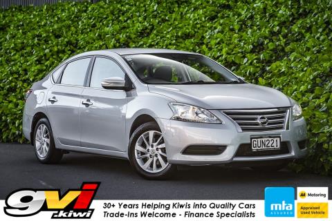 2013 Nissan Pulsar ST - Thumbnail