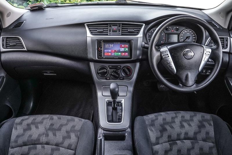 2013 Nissan Pulsar ST