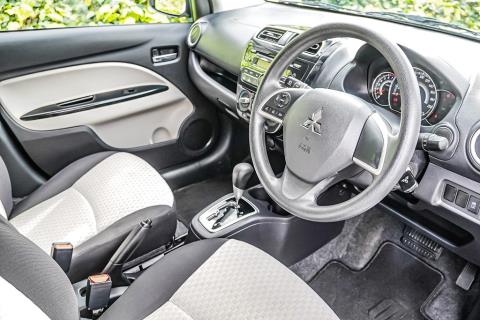 2019 Mitsubishi Mirage XLS - Thumbnail