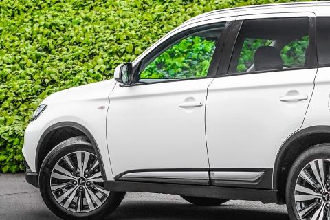 2022 Mitsubishi Outlander LS 7 Seater - Thumbnail