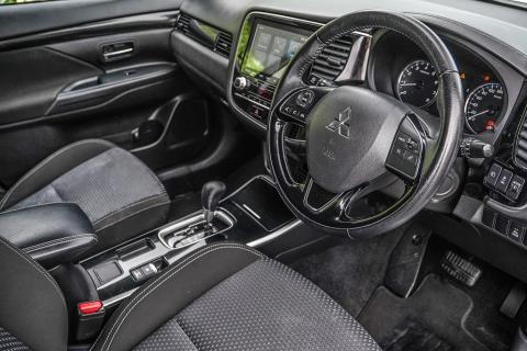 2022 Mitsubishi Outlander LS 7 Seater - Thumbnail