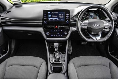2022 Hyundai Ioniq PHEV Gen 2 - Thumbnail