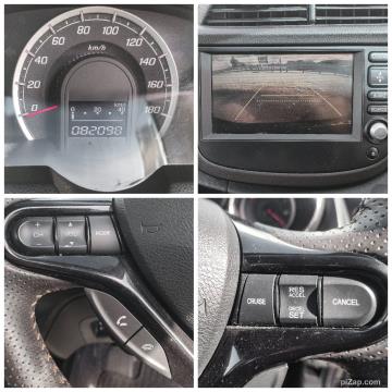 2011 Honda Fit Shuttle - Thumbnail