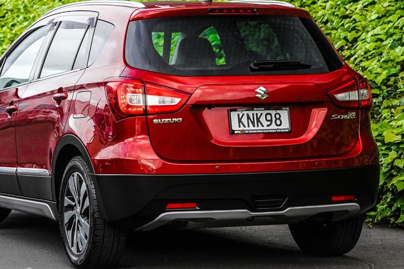 2017 Suzuki SX4 S-Cross Prestige