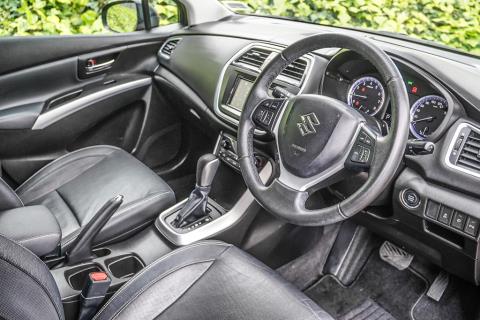 2017 Suzuki SX4 S-Cross Prestige - Thumbnail