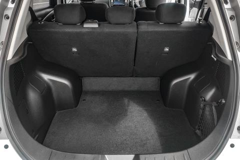 2018 Nissan Leaf 30X 66.7% SOH - Thumbnail