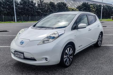 2018 Nissan Leaf 30X 66.7% SOH - Thumbnail