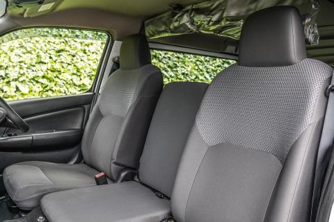 2022 Nissan NV350 / Caravan 5 Door - Thumbnail