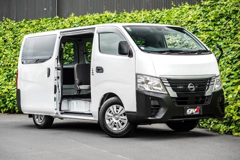 2022 Nissan NV350 / Caravan 5 Door - Thumbnail