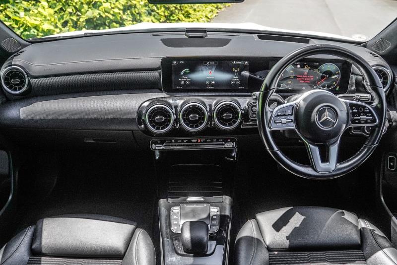 2020 Mercedes Benz CLA 180