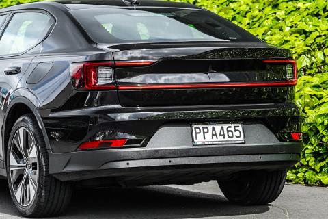 2022 Polestar 2 SRSM 69kWh/EV/FD - Thumbnail