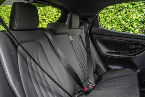 2021 Toyota Yaris Hybrid / Vitz - Thumbnail
