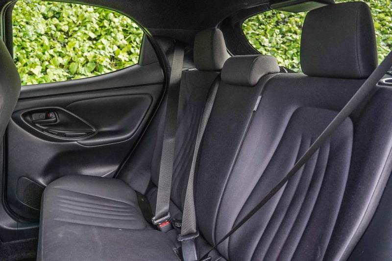 2021 Toyota Yaris Hybrid / Vitz