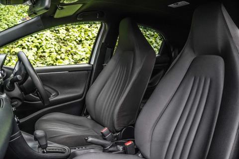 2020 Toyota Yaris Hybrid / Vitz - Thumbnail