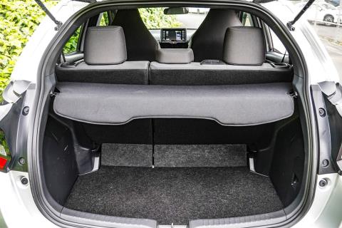 2020 Toyota Yaris Hybrid / Vitz - Thumbnail