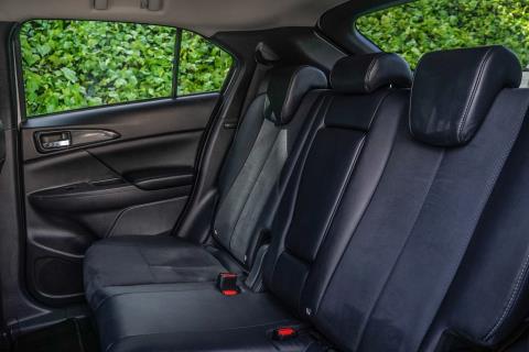 2021 Mitsubishi Eclipse Cross PHEV - Thumbnail