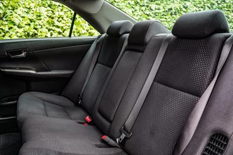2013 Toyota Camry Hybrid - Thumbnail