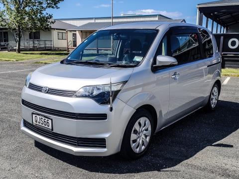 2012 Toyota Spade 1500cc - Thumbnail