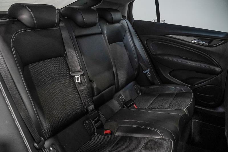 2019 Holden Commodore Calais V