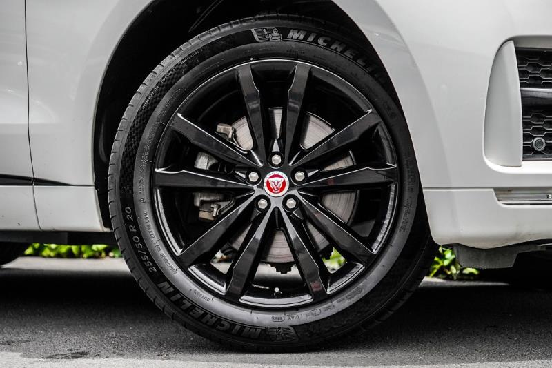 2017 Jaguar F-Pace R-Sport 4WD