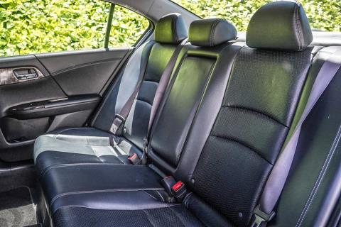 2013 Honda Accord i-VTEC NZ NEW - Thumbnail