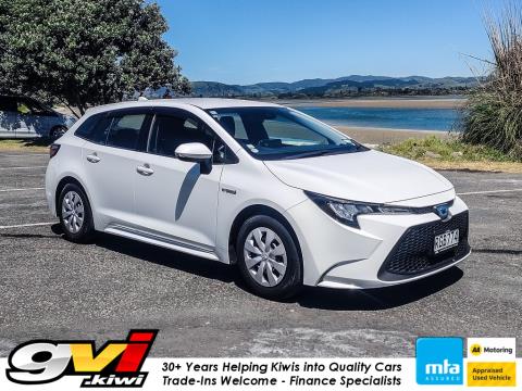 2020 Toyota Corolla Touring Hybrid