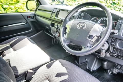 2019 Toyota Hiace GL 5 Door - Thumbnail