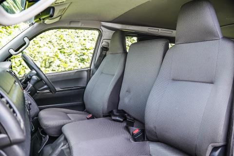 2019 Toyota Hiace GL 5 Door - Thumbnail