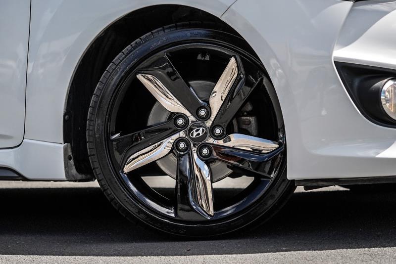 2014 Hyundai Veloster Turbo