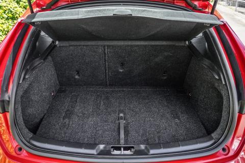 2014 Volvo V40 T4 Se - Thumbnail