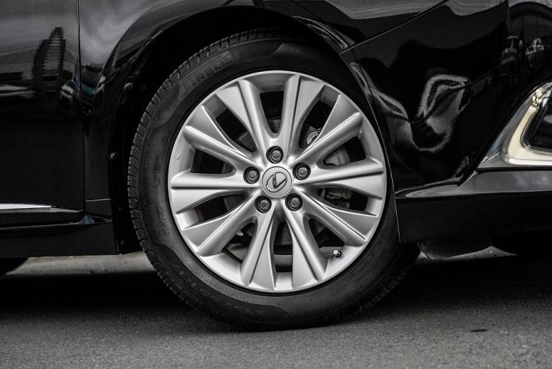 2014 Lexus HS250h / Camry Hybrid