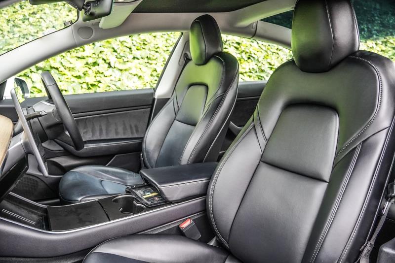 2020 Tesla Model 3 Performance