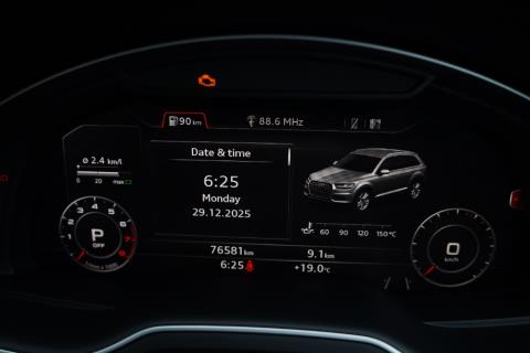 2016 Audi Q7 7 Seater 4WD - Thumbnail